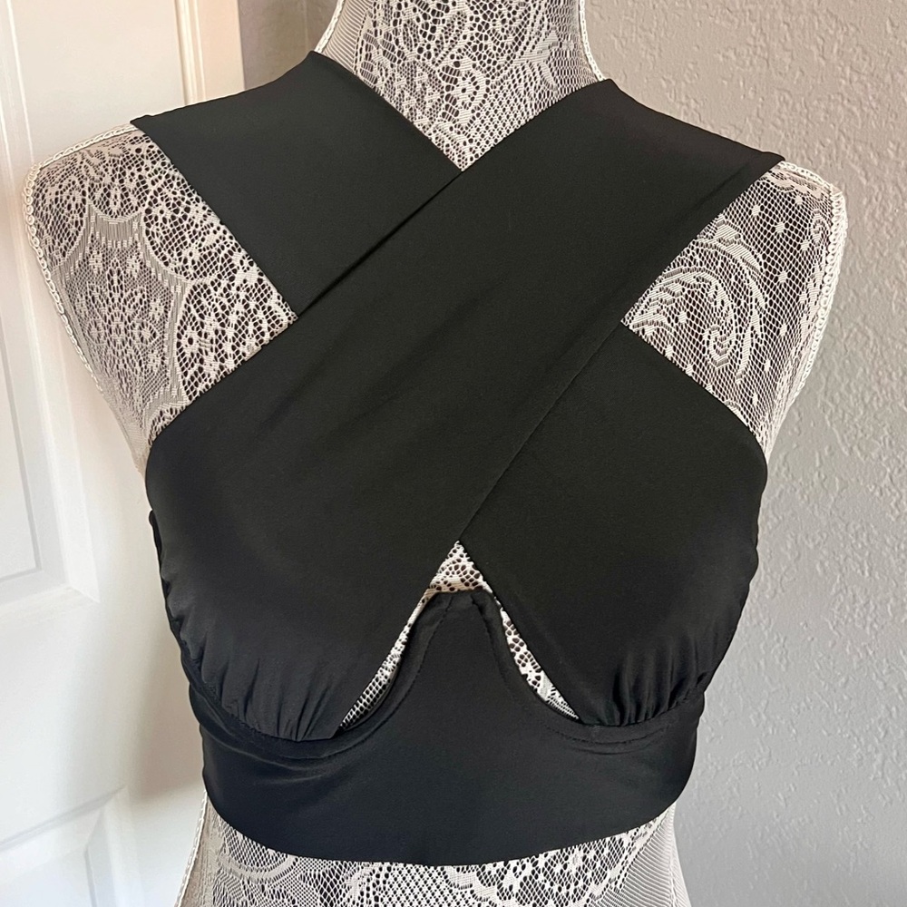 Bustier Crop Underwire Crossover Halter Neck Top